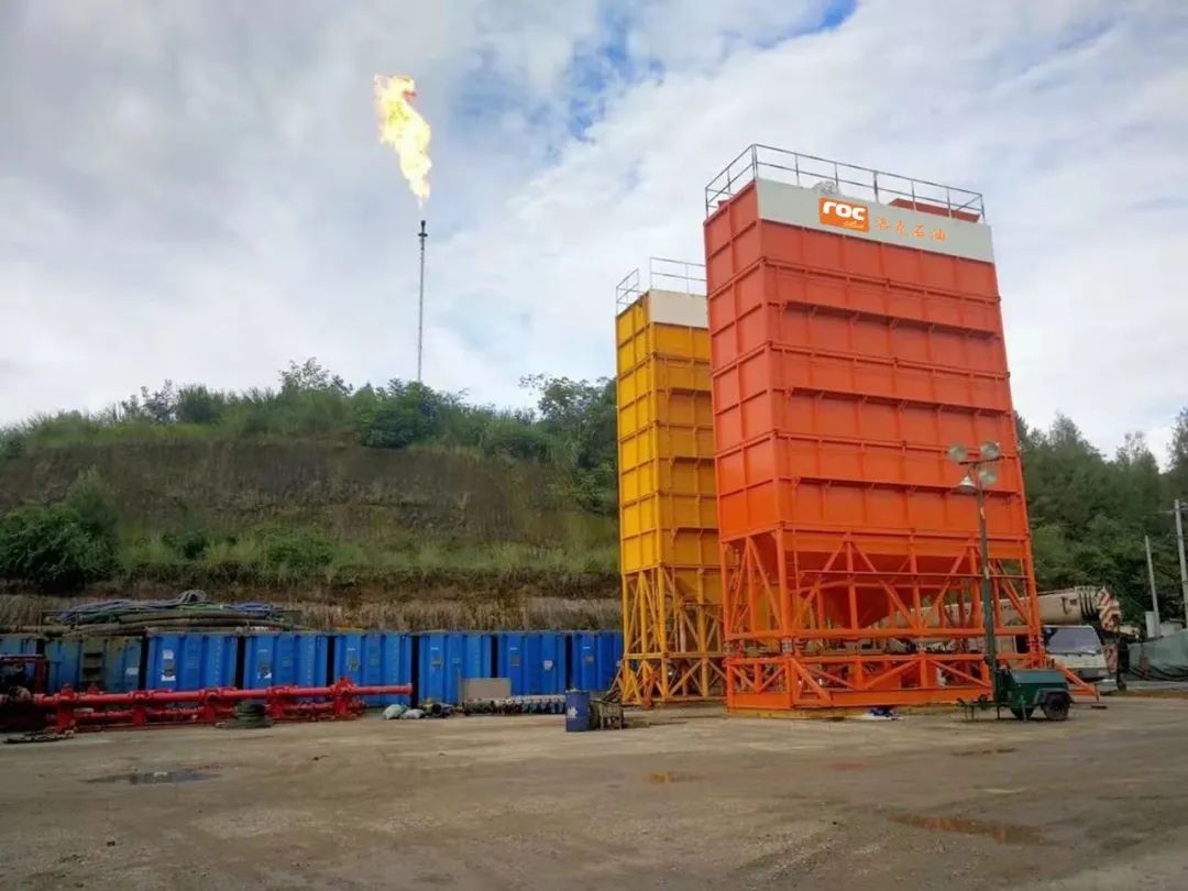 问鼎娱乐副董事长、洛克石油董事长滕磊拜会中石油高层向导