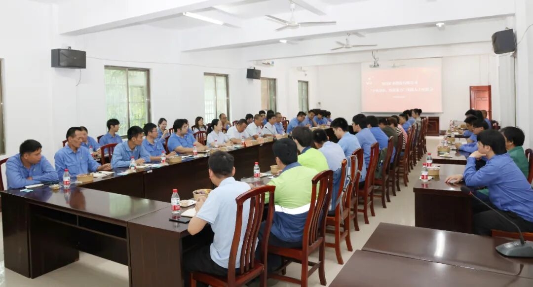 问鼎娱乐召开“中秋叙情 统战聚力”统战人士座谈会