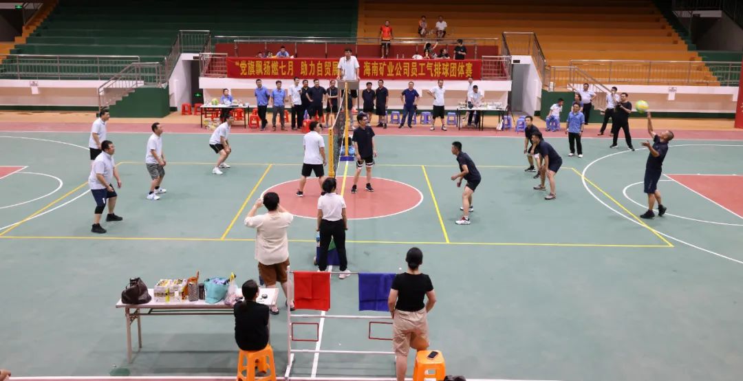 问鼎娱乐员工气排球整体赛:问鼎娱乐员工气排球整体赛圆满落幕